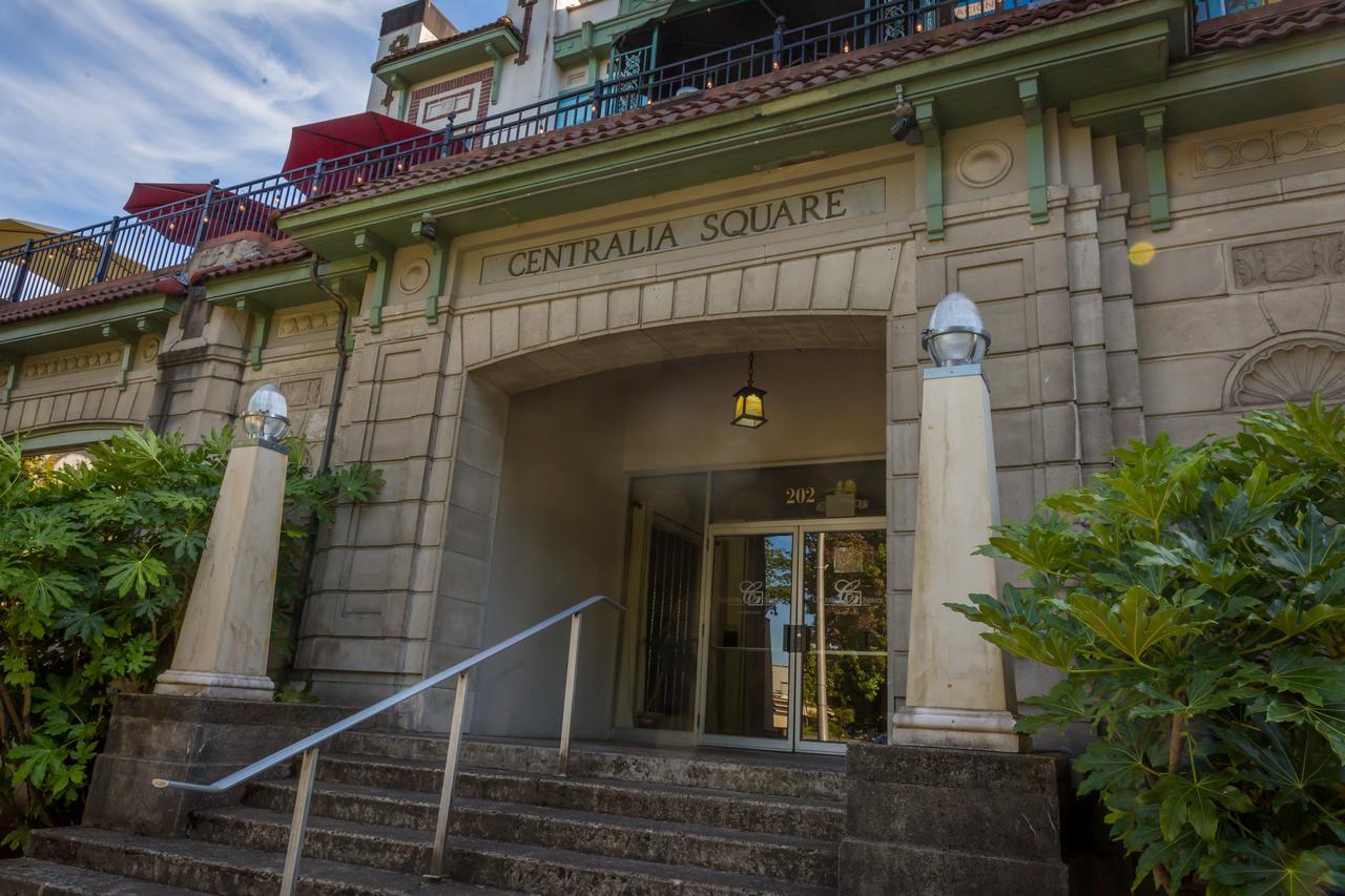 Centralia Square Grand Ballroom And Vintage Hotel Exteriör bild